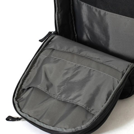 Incase Tracks 背包 25L - 黑色 (INBP100752-BLK)