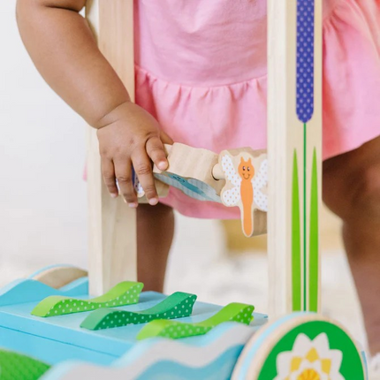 Melissa and Doug First Play Chomp & Clack Alligator Push Toy (MD3129)