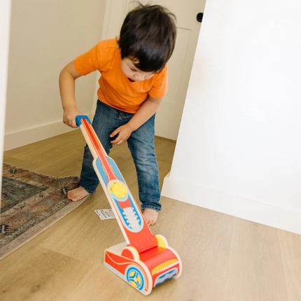 Melissa & Doug Cleaning Set - Vacuum Cleaner Play Set