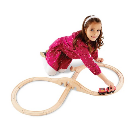 Melissa and Doug Figure 8 Train Set MD703
