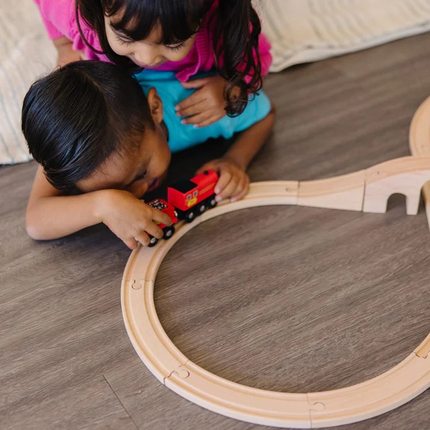 Melissa and Doug Figure 8 Train Set MD703