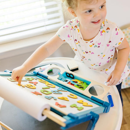 Melissa & Doug Double-Sided Magnetic Tabletop Easel 2790