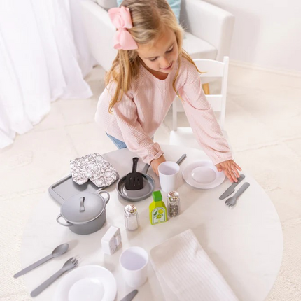 Melissa and Doug Kitchen Accessory Play Set (MD9304)