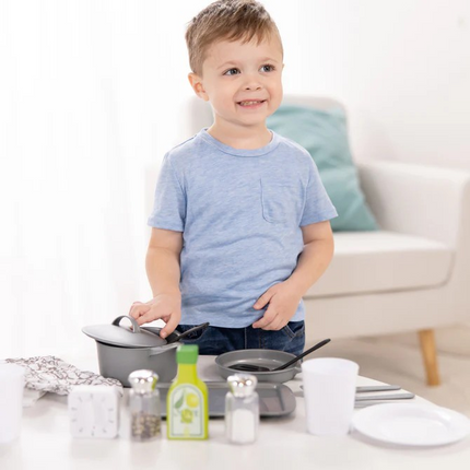 Melissa and Doug Kitchen Accessory Play Set (MD9304)