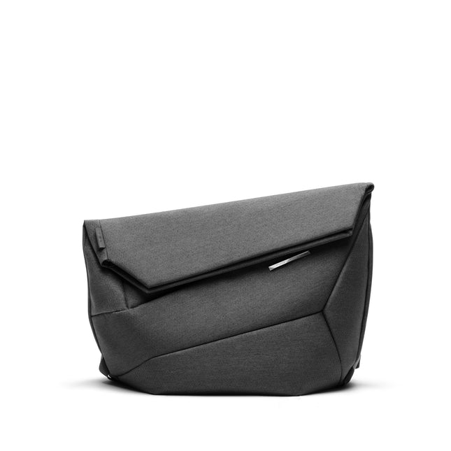 NIID – Radiant系列 R1 Hybrid 雙用Tote Bag Origami Charcoal 淺灰色 NID10354