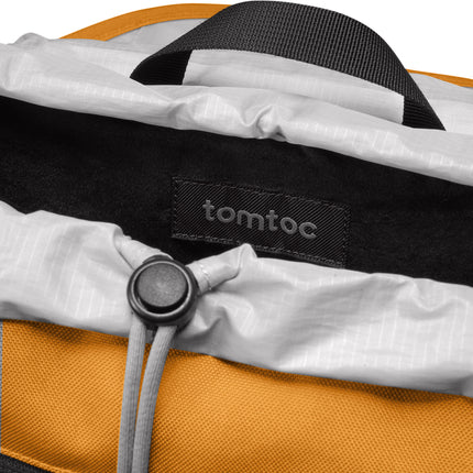 tomtoc Vintpack-TA1 城市漫行雙肩包 15.6吋/22L 芥黃 TA1M1Y1