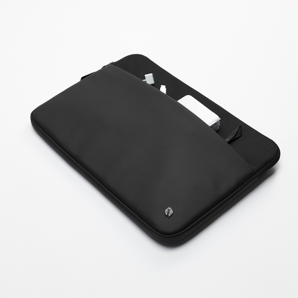 Incase A.R.C. Sleeve for Most 16" Laptops - Black #INCO400718-BLK