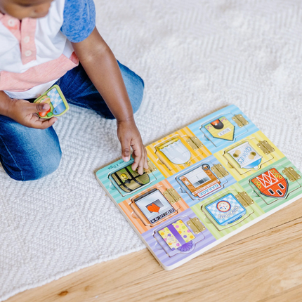 Melissa and Doug Magnetic Hide & Seek Board