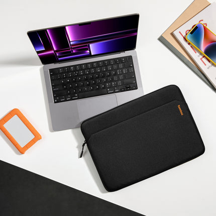 tomtoc Light-A18 筆記型電腦保護套（適用於 14 吋 MacBook Pro)