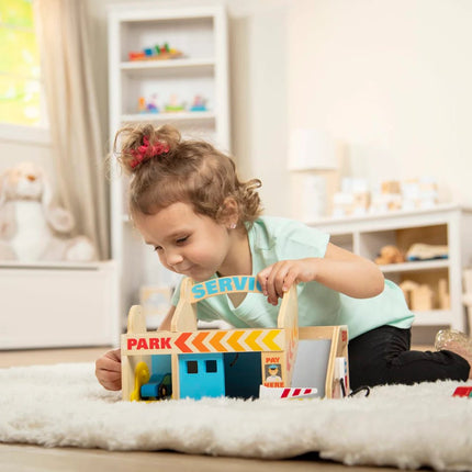 MELISSA & DOUG-SERVICE STATION PARKING GARAGE - BUYFRIENDLY